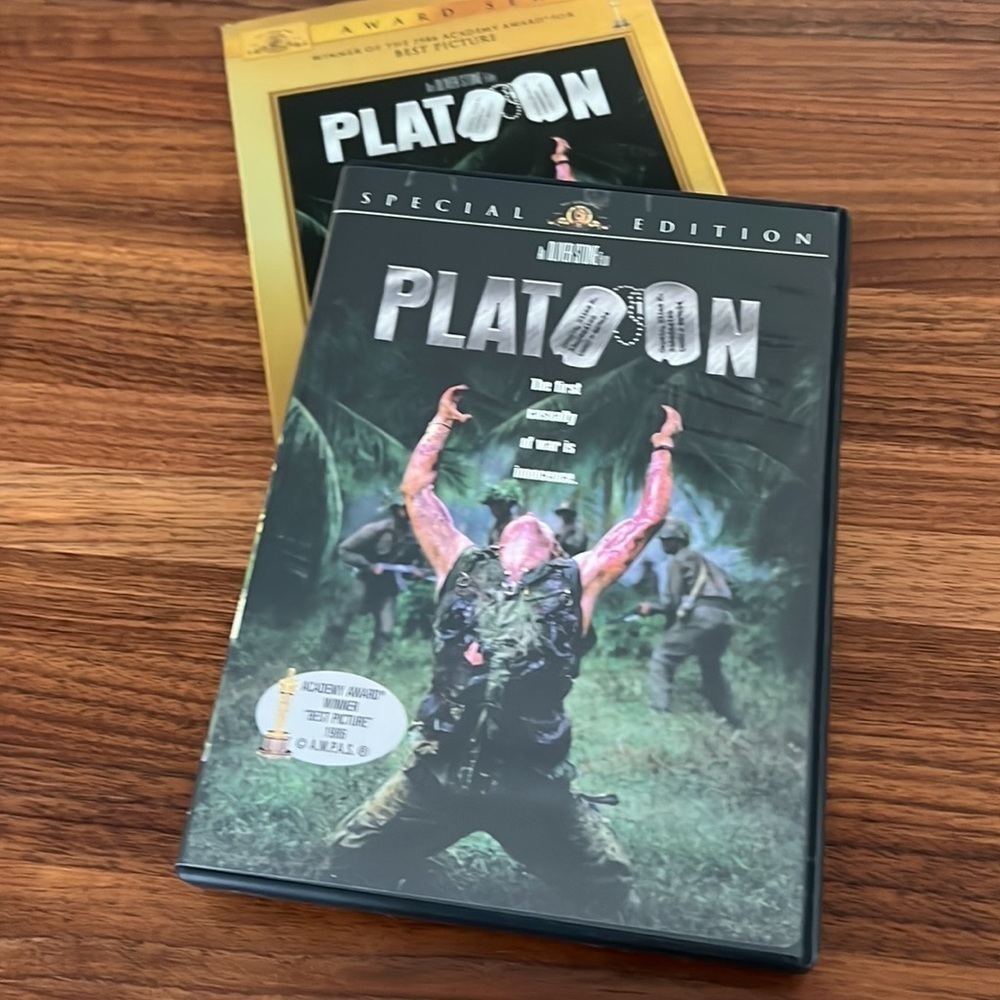 Platoon - Special Edition DVD - Like New - Picture 3 of 5
